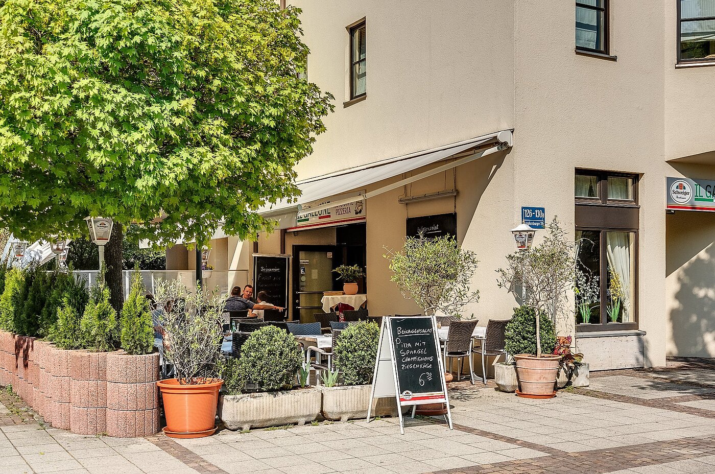 Appartamento a 2 camere | München-Neuhausen | 2003ML5 | Um die Ecke