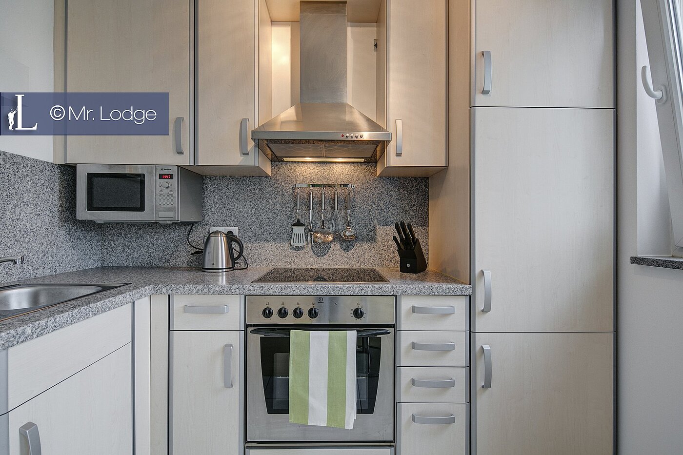 Appartamento a 1 camera | München-Thalkirchen | 1705ML8 | Küche mit allen Geräten