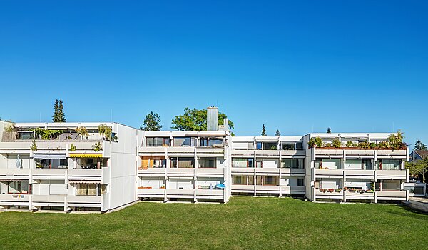 Apartment a 2 camere | München-Feldmoching | 70466 | Ansicht vom Innenhof aus
