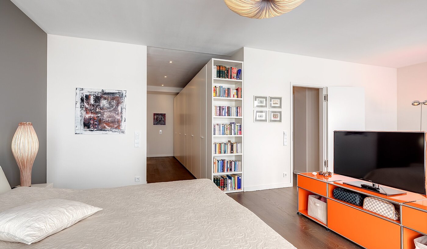 Appartamento a 5 camere | München-Maxvorstadt | 1807ML1 | Blick zum Schrankraum