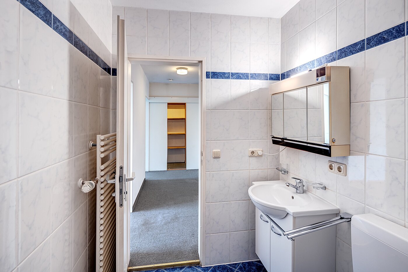 Appartamento a 2 camere | München-Freimann | 70158 | ...und Handtuchheizkörper