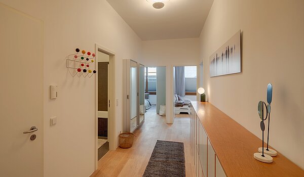 Piano rialzato a 3 camere | München-Sendling | 2009ML8 | ...Schreiner-Sideboard