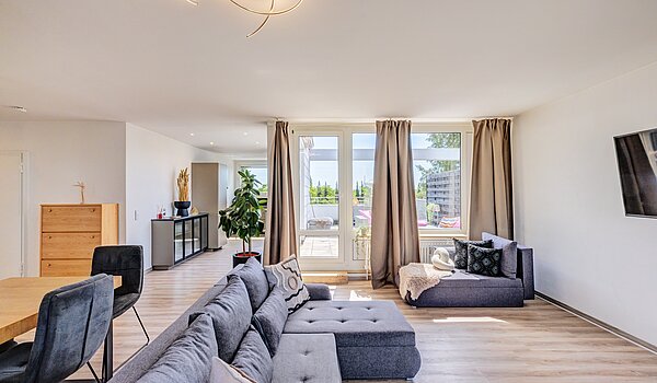 Terrassenwohnung a 3.5 camere | München-Berg am Laim | 704511 | Wohnzimmer