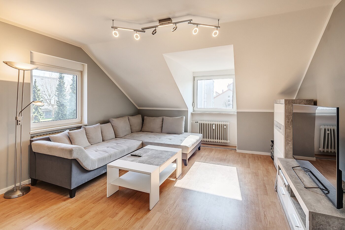 Appartamento a 3 camere | Karlsfeld | 2004ML5 | Helles Wohnzimmer...