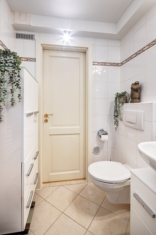 Appartamento mansardato a 2 camere | München-Au | 2209ML3 | ...Handtuchheizkörper und WC