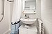 Appartamento a 1 camera | München-Schwabing | 70475 | Weiß gefliestes Bad... | Thumbnail