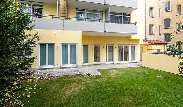 Appartamento al piano terra a 4 camere | München-Neuhausen | 70471 | Ruhiger Innenhof