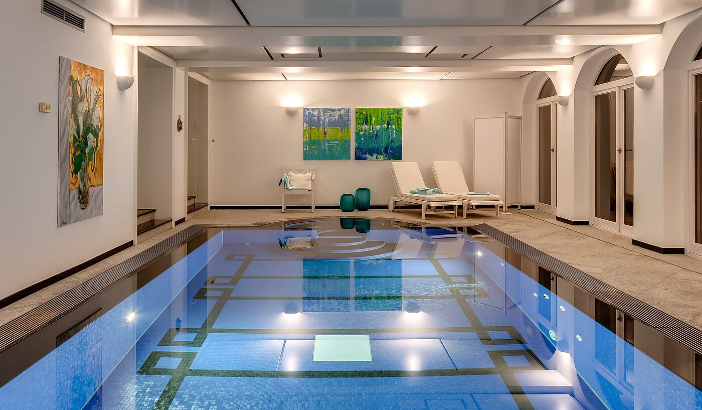 Villa a 9 camere | Reutlingen | 70231 | Indoorpool