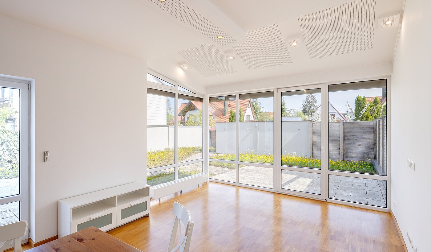 Casa bifamiliare a 6.5 camere | Unterschleißheim | 70122 | Geräumiges Wohnzimmer...