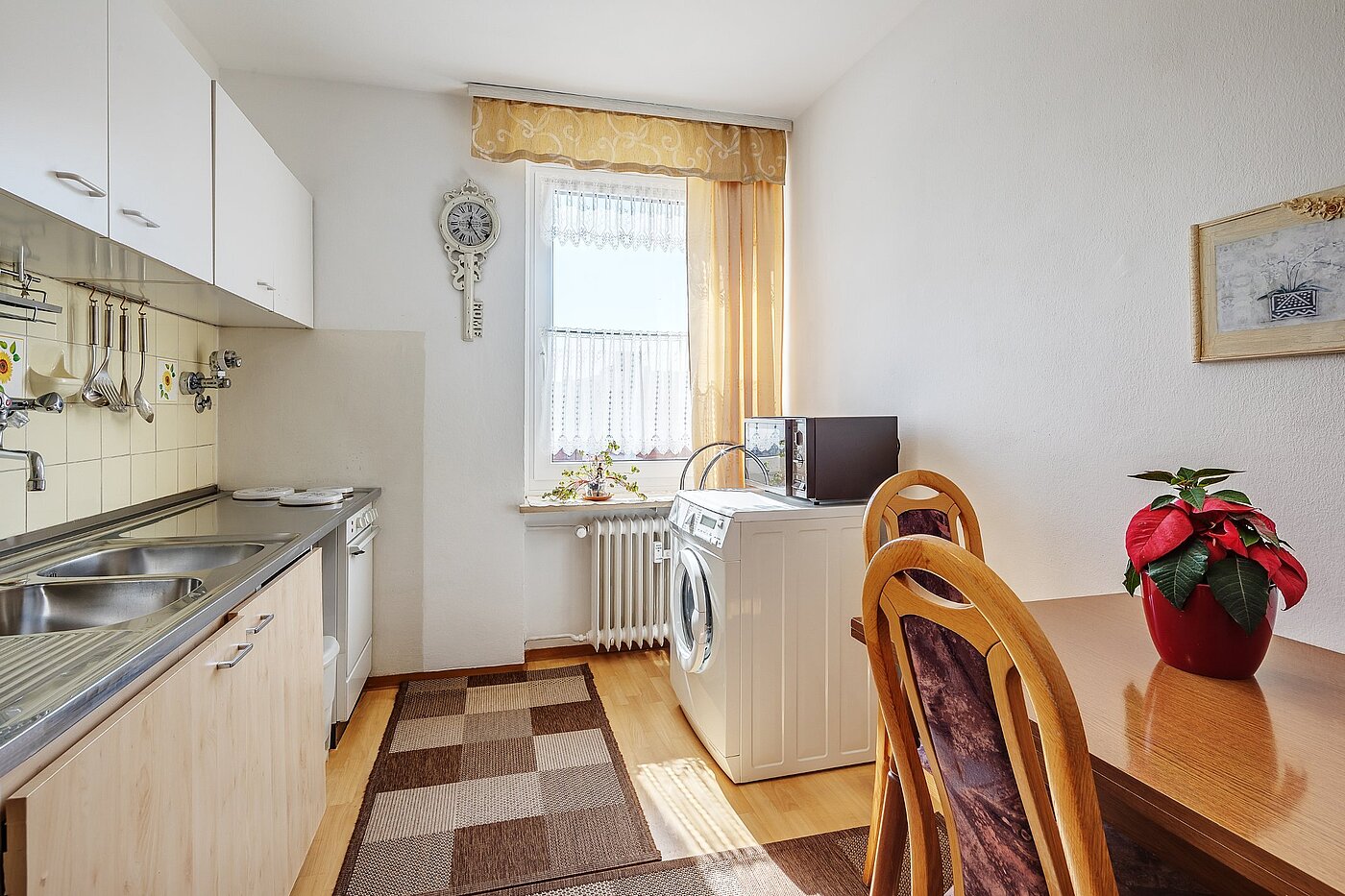Appartamento a 2 camere | München-Sendling-Westpark | 2003ML10 | Wohnküche mit WM-Anschluss...