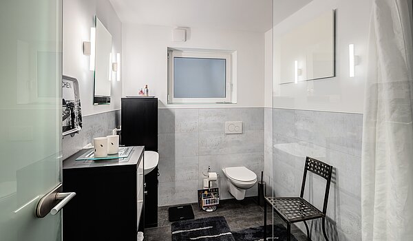 Casa indipendente a 4 camere | Neubiberg | 70429 | Badezimmer Souterrain