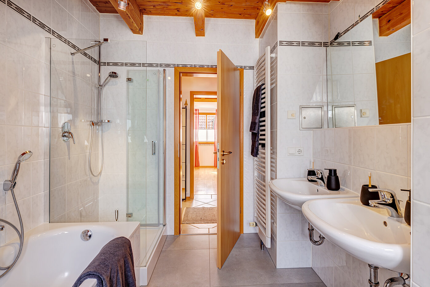 Appartamento Maisonette a 3.5 camere | München-Trudering | 70391 | ...mit Wanne und Dusche