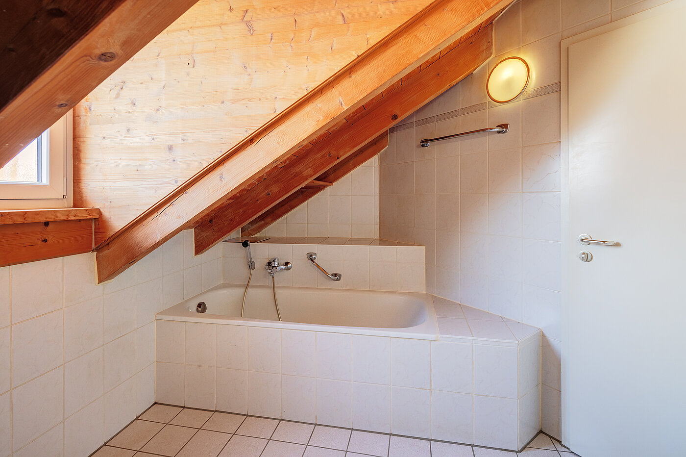 Appartamento mansardato a 2 camere | 70314 | Bad