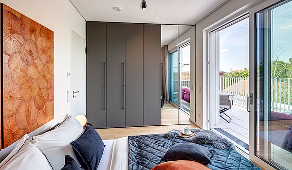 Appartamento a 2 camere | 70134 | Gediegene Einbaumöbel