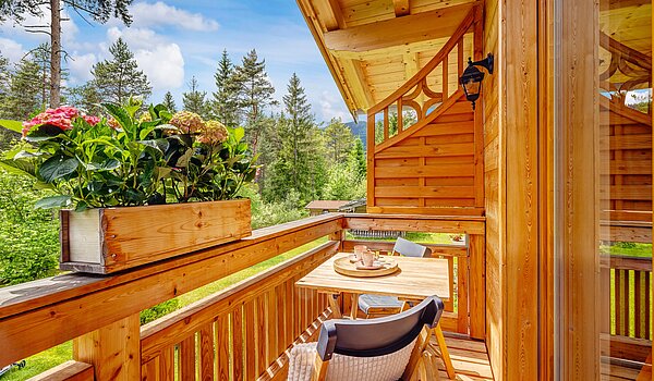 Appartamento a 6 camere | 70095 | ...mit sonnigem Balkon...