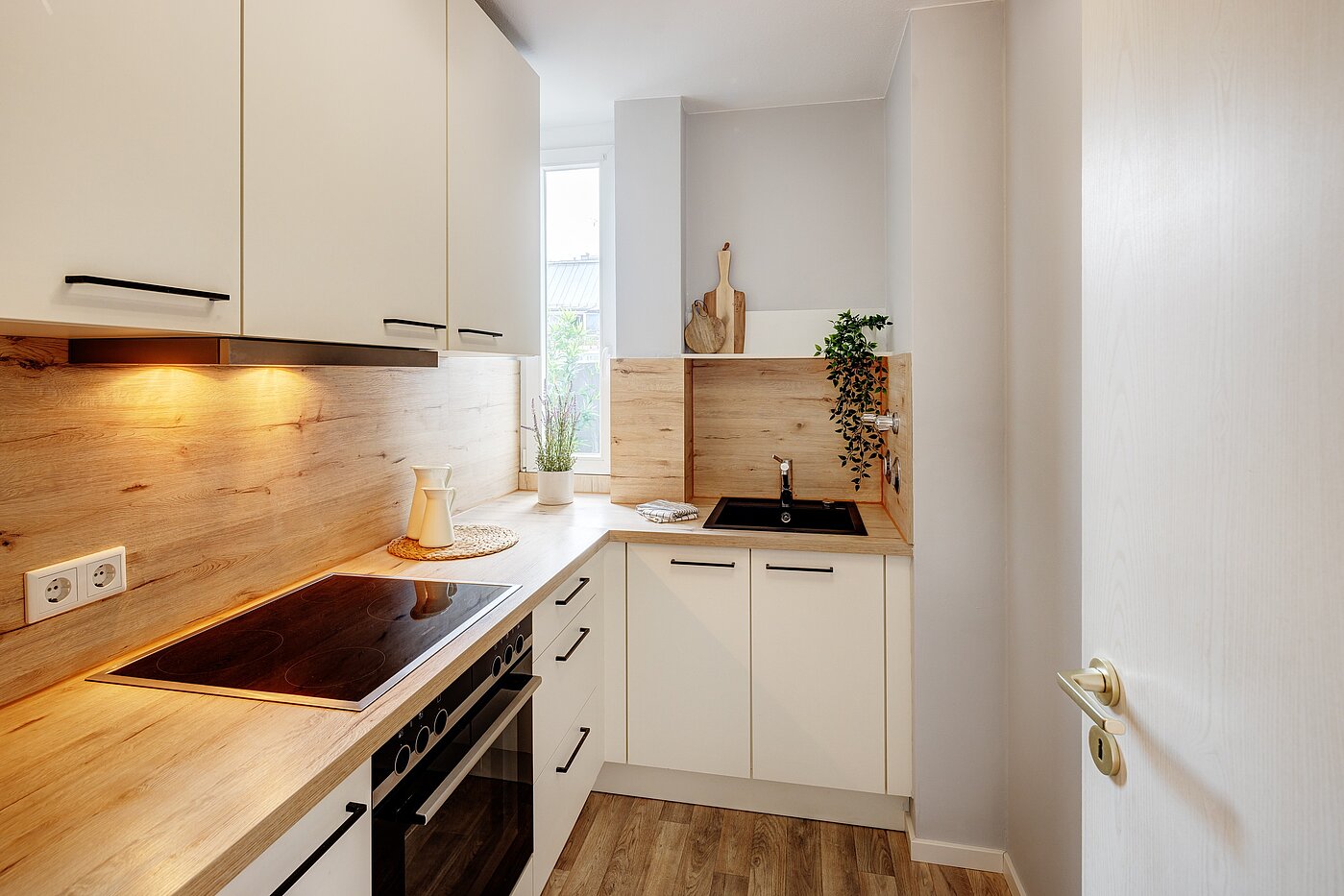 Appartamento a 2 camere | München-Obersendling | 70039 | Eine moderne Einbauküche...