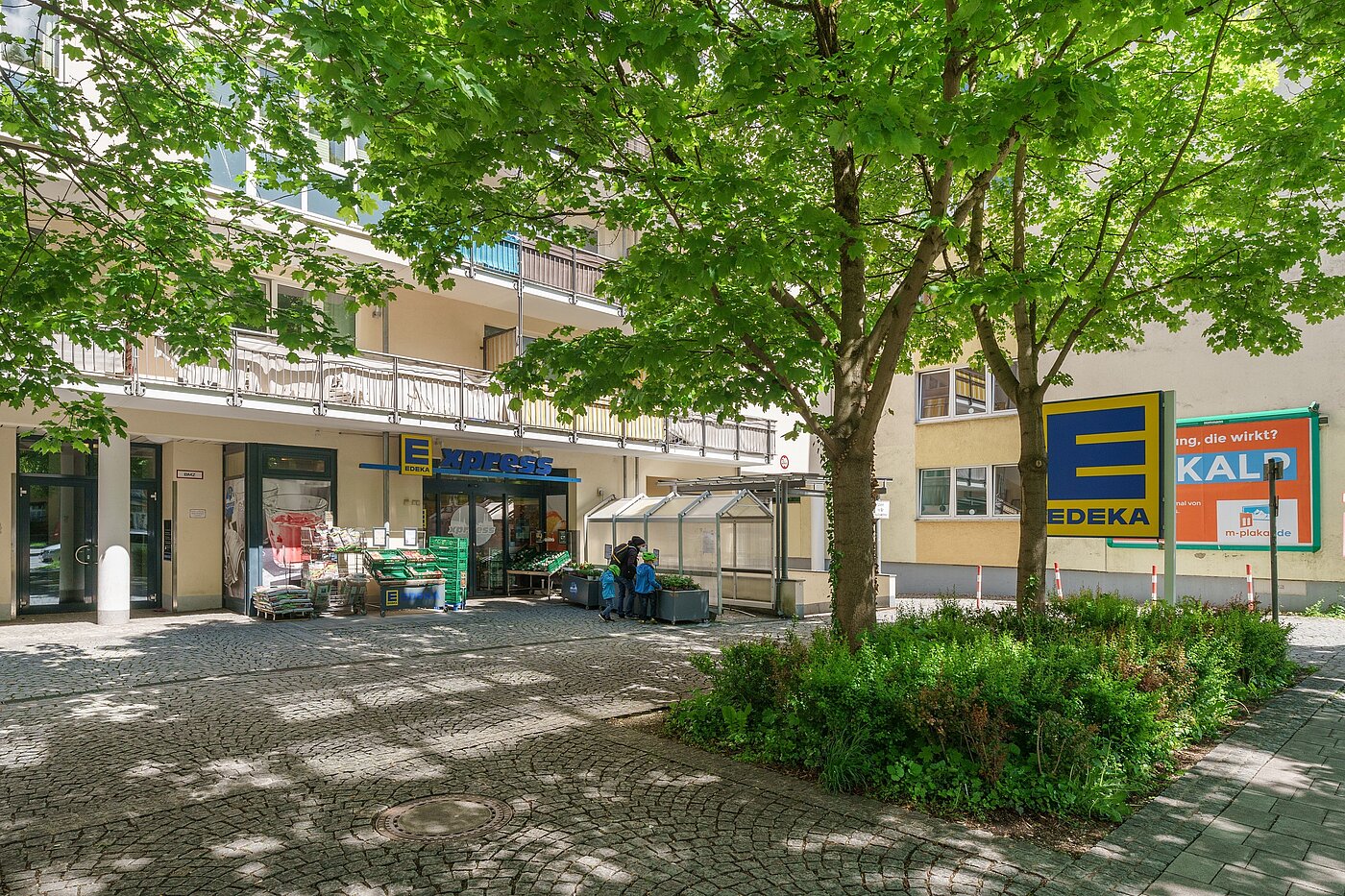 Appartamento a 2 camere | München-Ramersdorf | 2207ML11 | Einkaufsmöglichkeiten