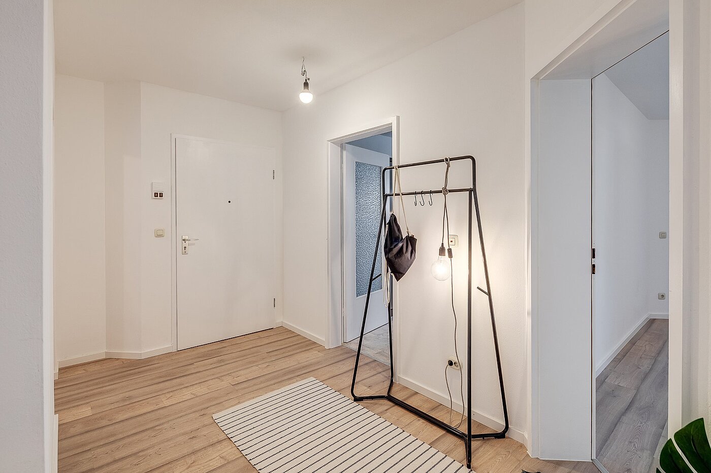 Appartamento al piano terra a 4.5 camere | München-Perlach | 2003ML6 | Großer Eingangsbereich...
