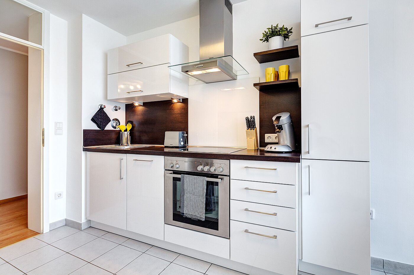 Appartamento a 2 camere | München-Schwabing | 70102 | Voll eingerichtete Küche...