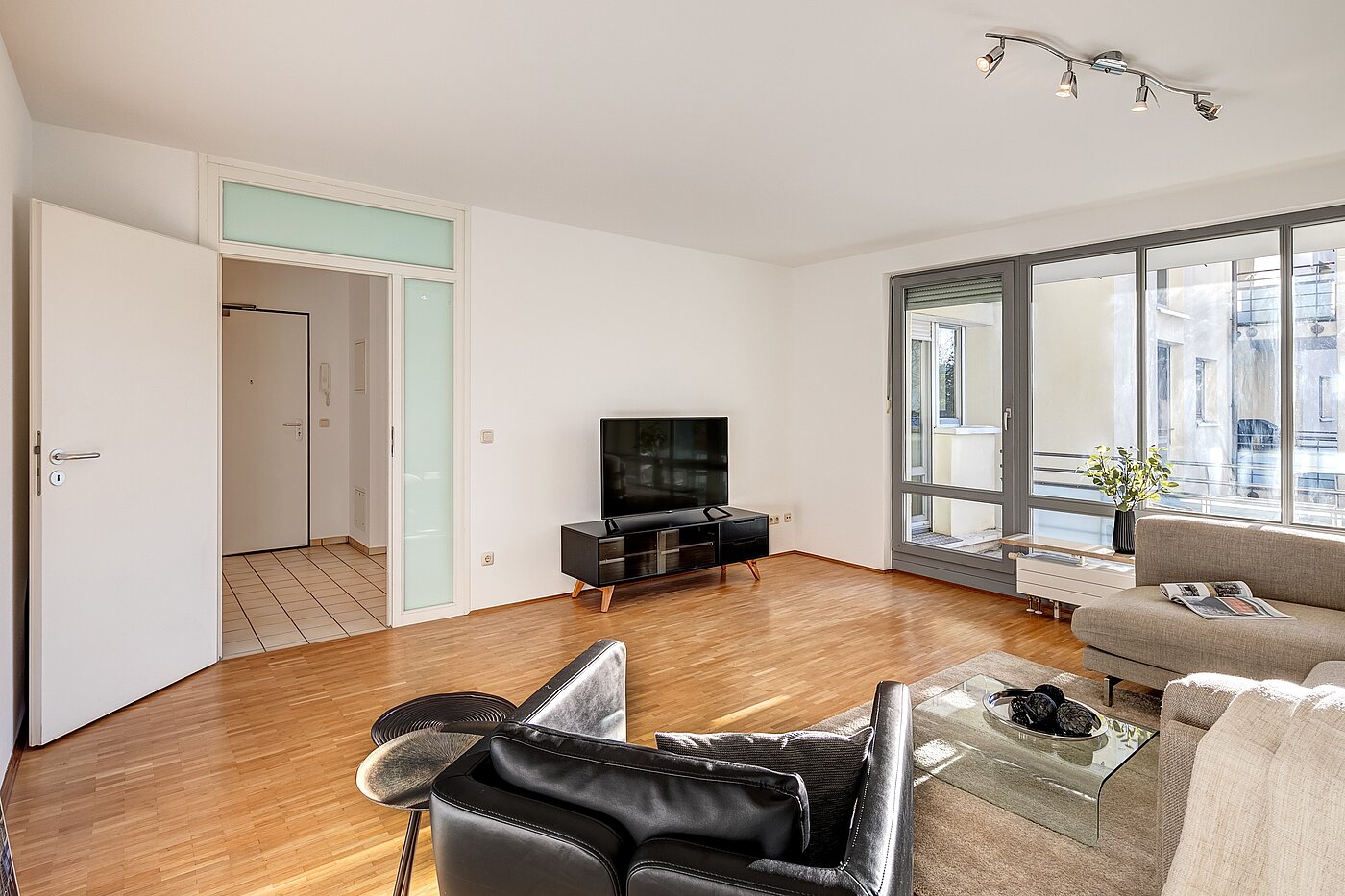 Appartamento a 4 camere | 1709ML3 | Geräumiges Wohnzimmer