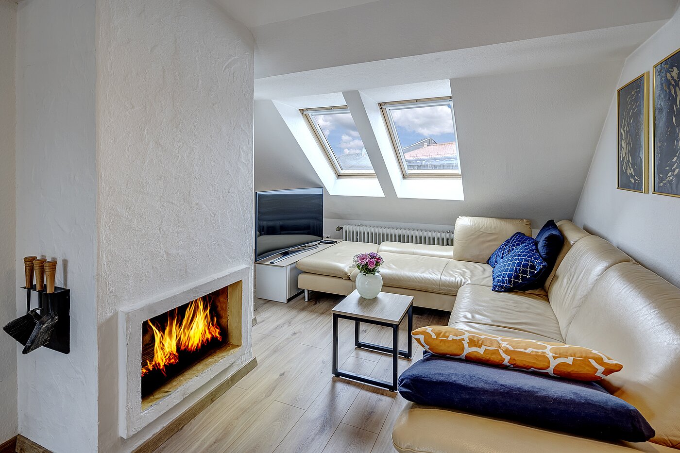 Appartamento mansardato a 4.5 camere | München-Ludwigsvorstadt | 70461 | Wohnen / Essen