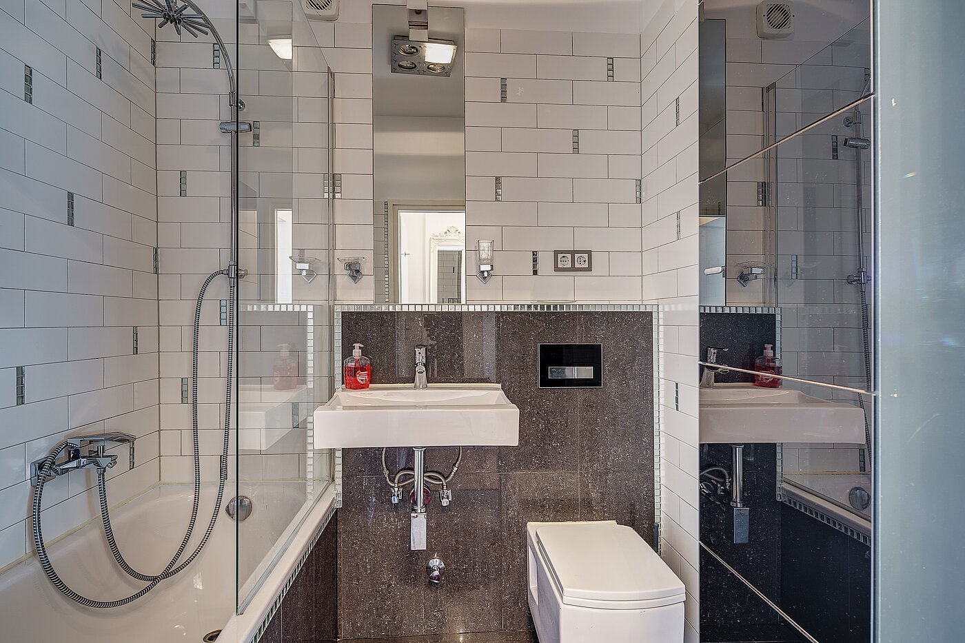 Appartamento a 1 camera | München-Altstadt | 2111ML04 | Bad mit Badewanne