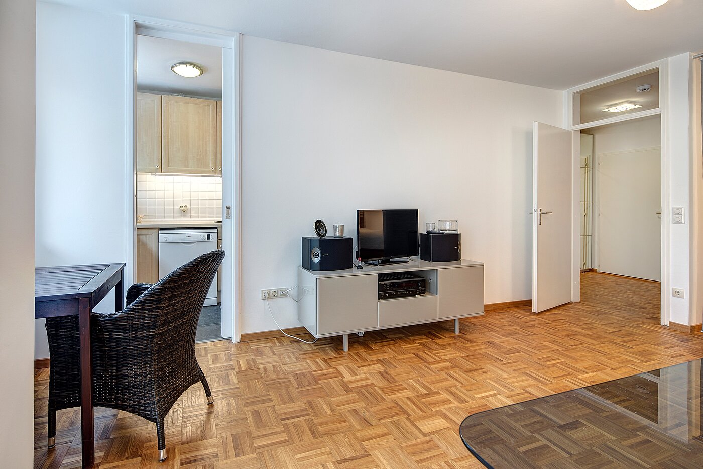 Appartamento a 1.5 camere | München-Sendling-Westpark | 2207ML4 | Zugang zur separaten Küche...