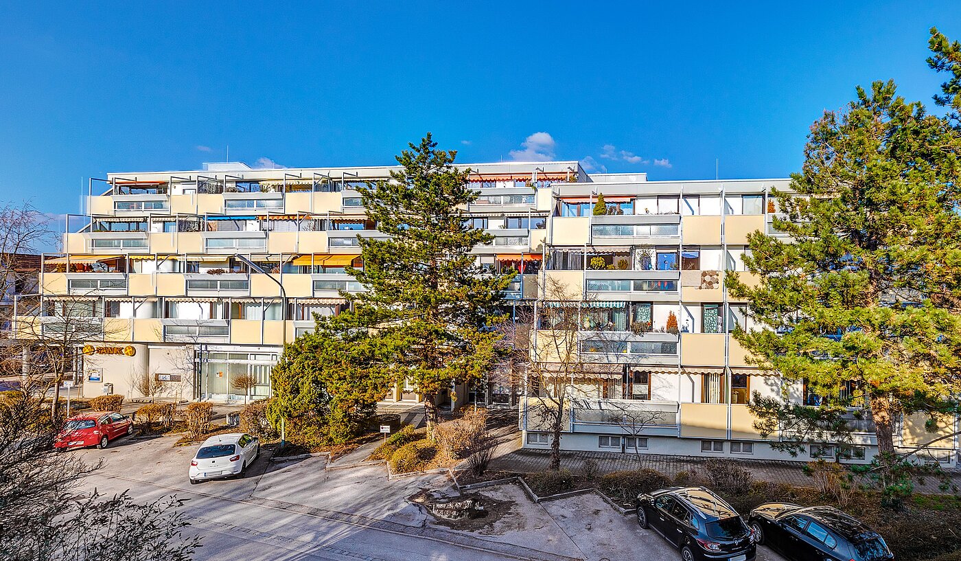 Appartamento a 3 camere | Unterschleißheim | 70003 | Außenansicht Wohnanlage