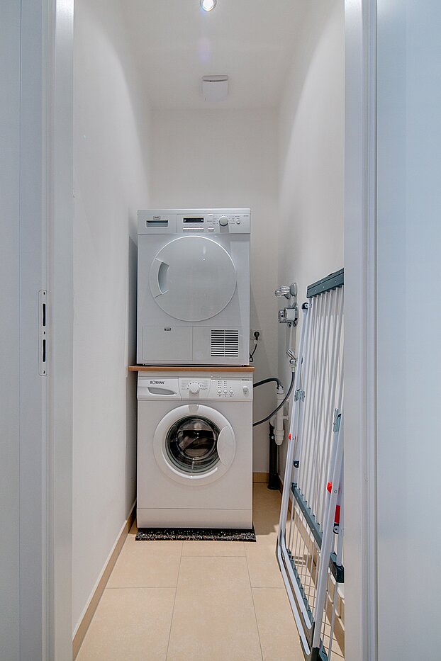 Appartamento al piano terra a 4 camere | München-Neuhausen | 70471 | Waschmaschine und Trockner