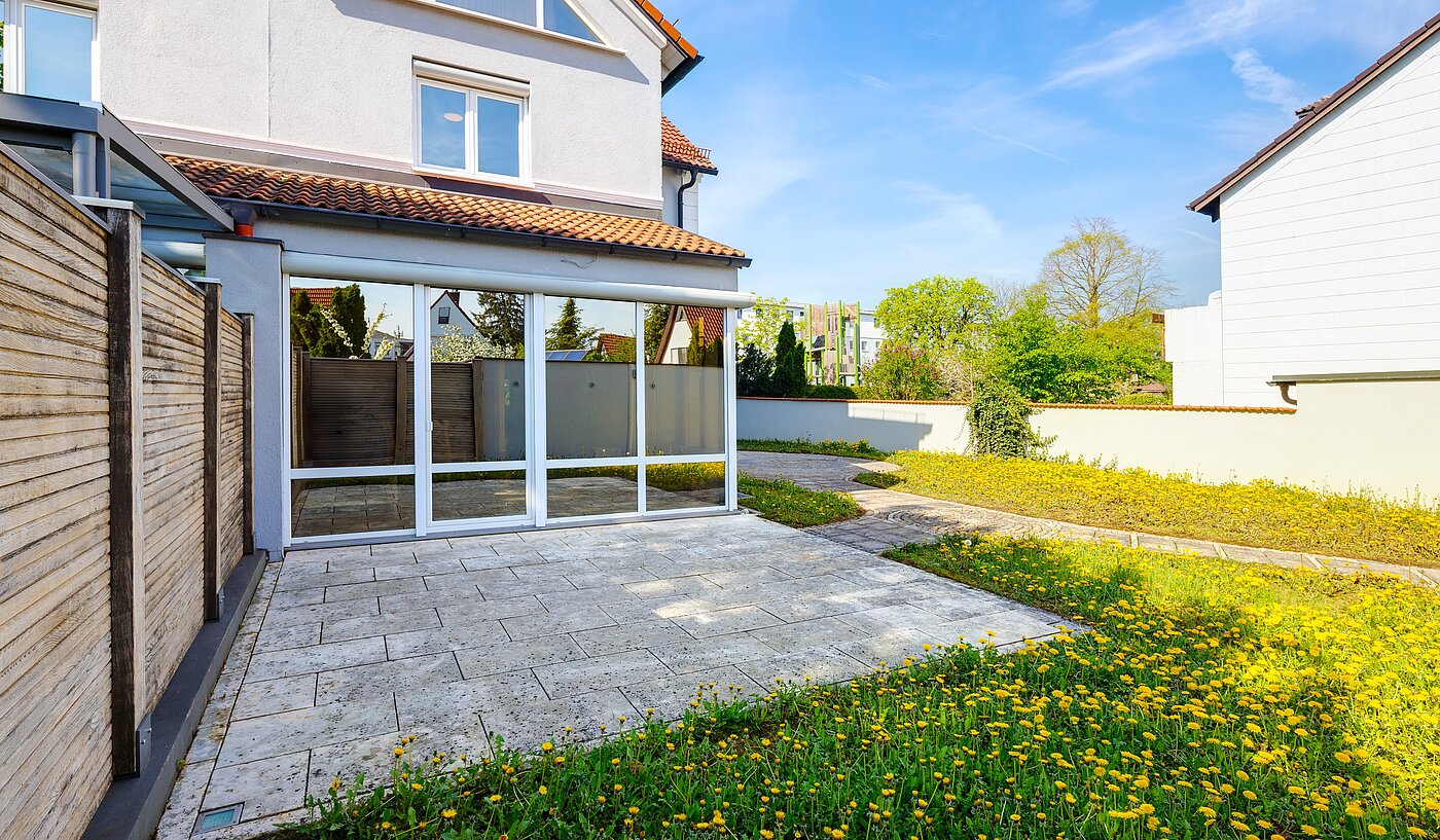 Casa bifamiliare a 6.5 camere | Unterschleißheim | 70122 | ...und Zugang zur Terrasse