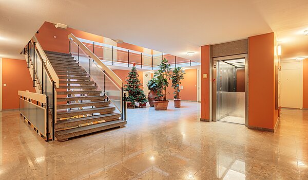 Appartamento a 3.5 camere | München-Bogenhausen | 70305 | Einladendes Entrée