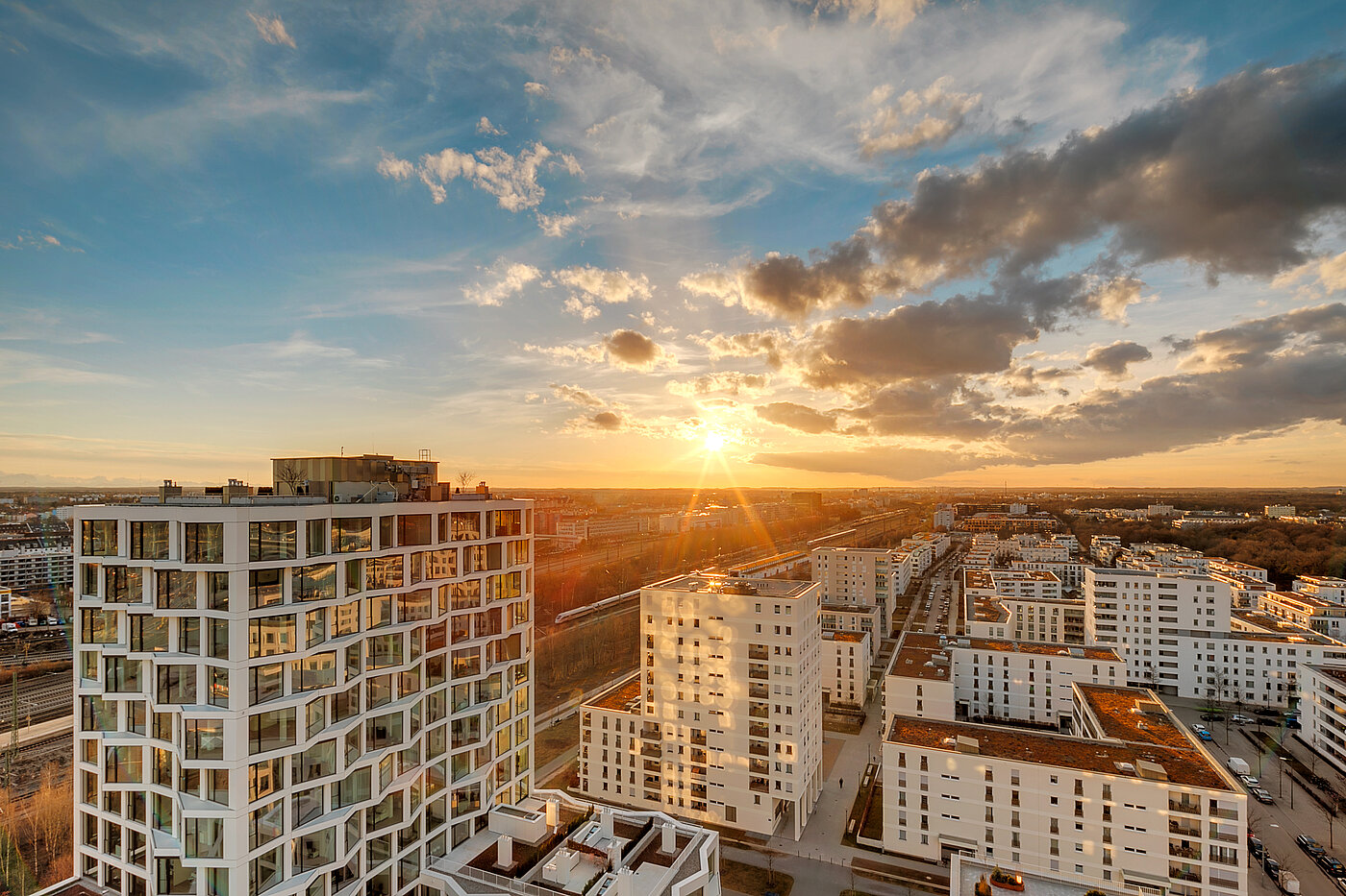 Apartment a 1.5 camere | München-Neuhausen | 70179 | ...Abendstimmung am FRIENDS TOWER