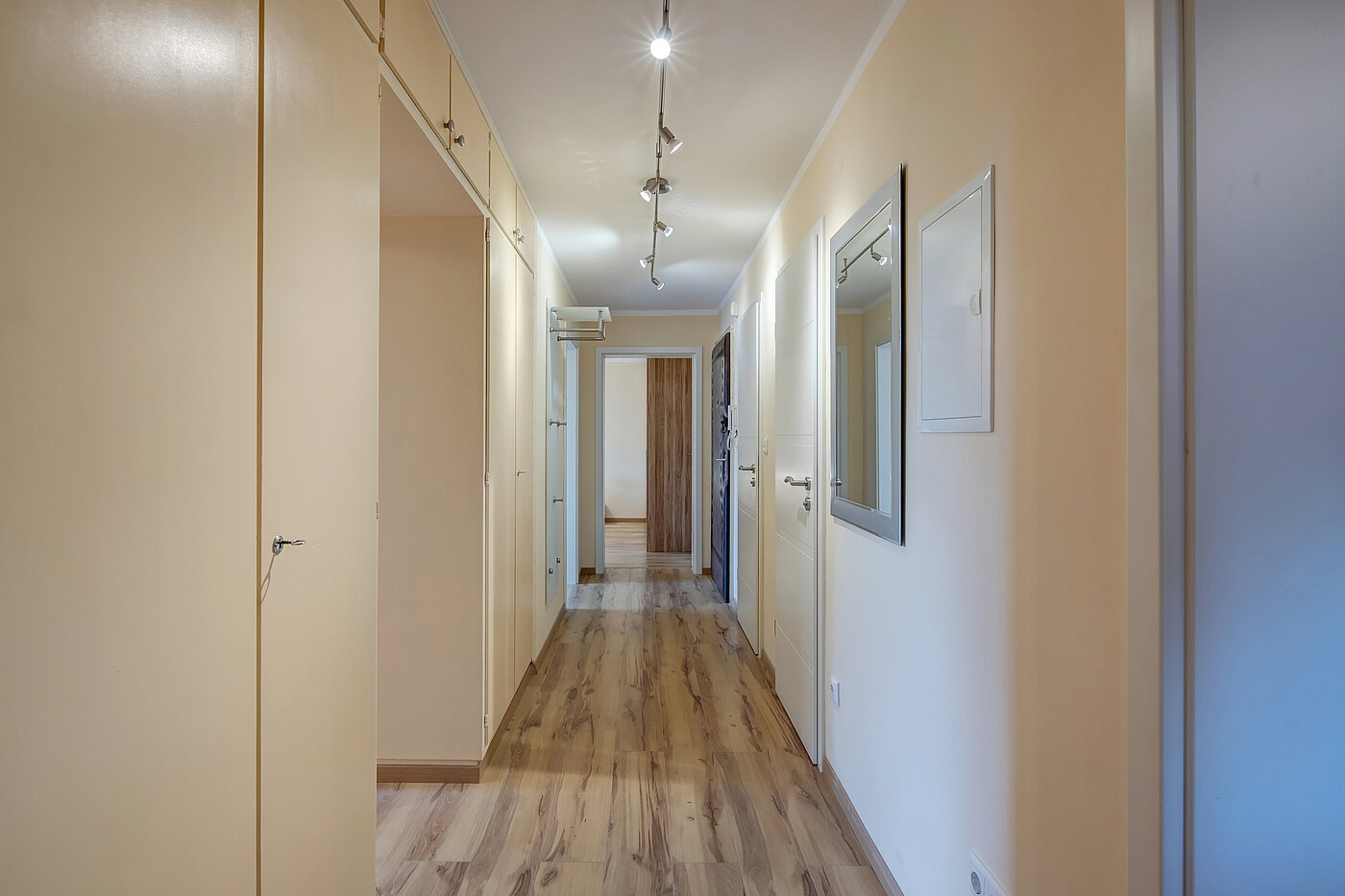 Appartamento a 4 camere | München-Aubing | 70276 | Flur