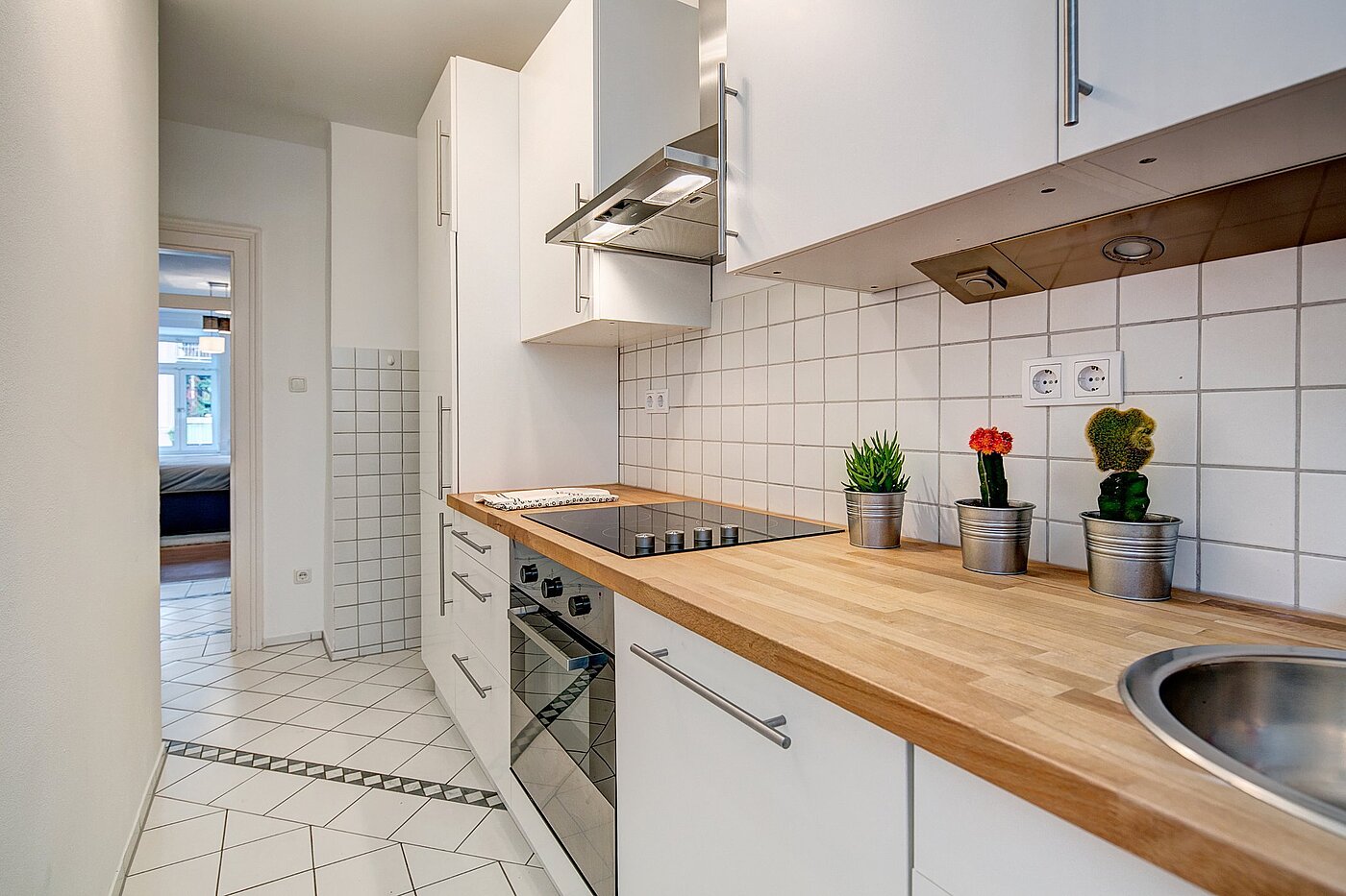 Appartamento a 4 camere | München-Maxvorstadt | 2011ML2 | Moderne Küche mit allen...