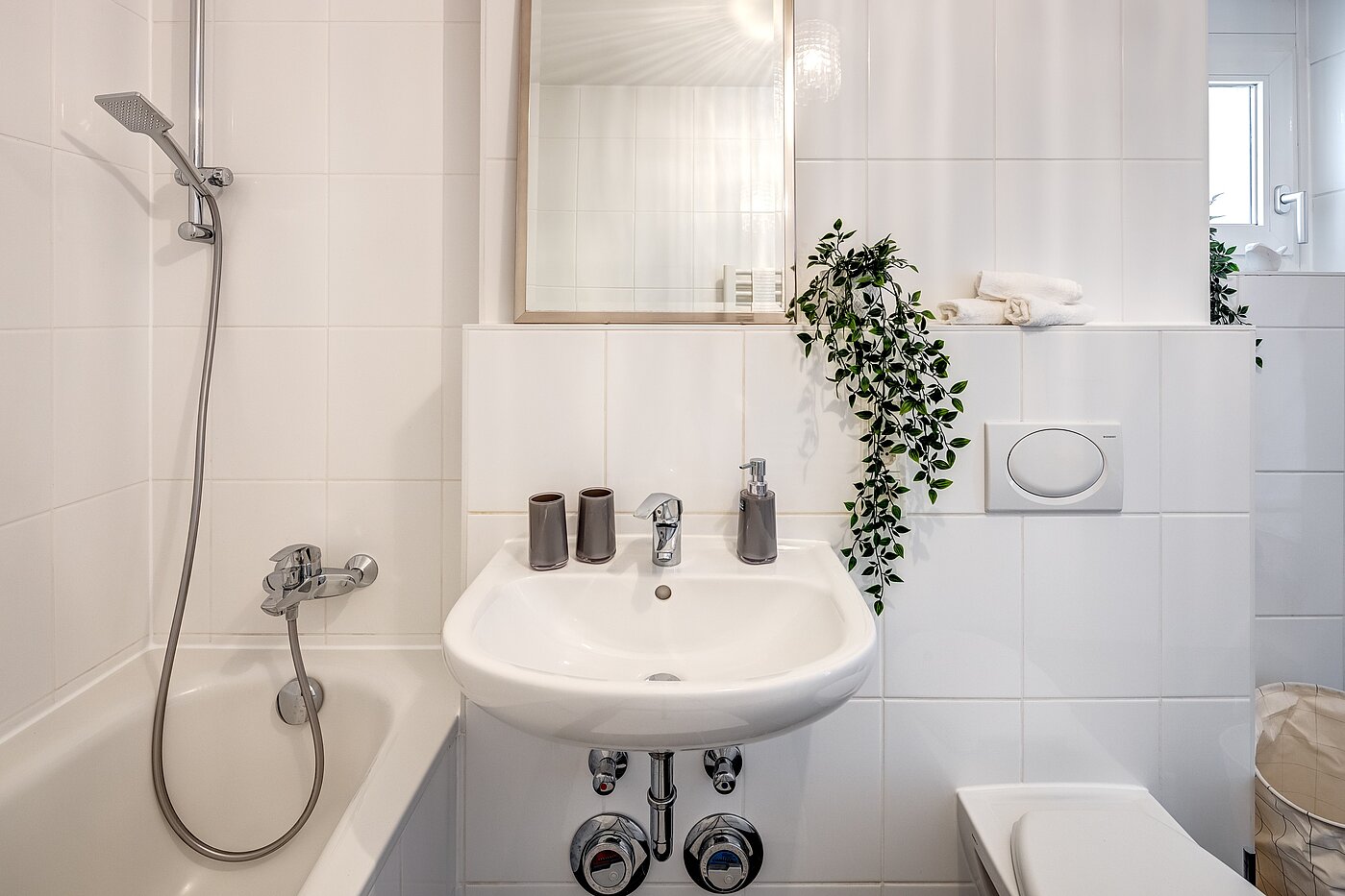 Appartamento a 2.5 camere | München-Schwanthalerhöhe | 2210ML2 | ...mit Wanne und Tageslicht