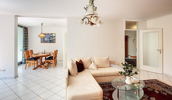 Appartamento a 3 camere | München-Bogenhausen | 70261 | Angrenzender Essbereich