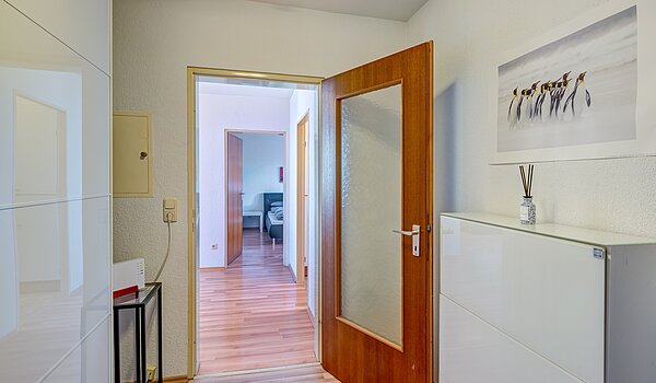 Appartamento a 2.5 camere | München-Hadern | 70393 | Flur vom Eingang kommend