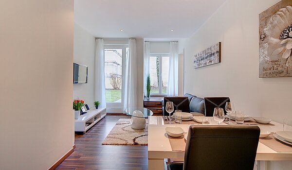 Appartamento al piano terra a 4 camere | München-Neuhausen | 70471 | 2-Zimmer Wohnung