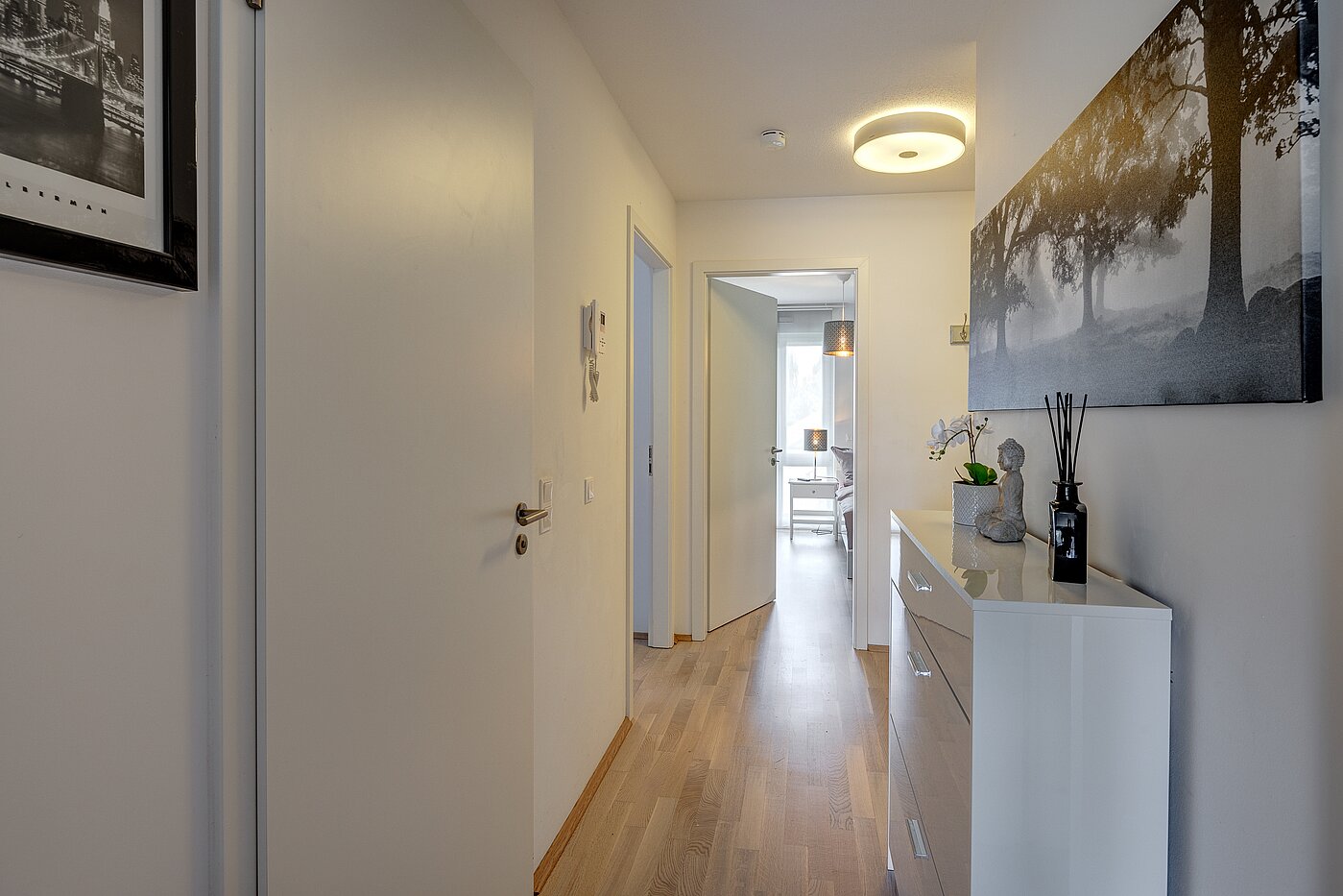Appartamento a 3 camere | 70483 | Flur zum Schlafbereich