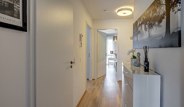 Appartamento a 3 camere | 70483 | Flur zum Schlafbereich