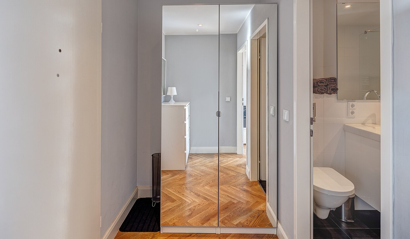 Appartamento a 1 camera | Rosenheim | 2109ML8 | Stauraum im Dielenbereich