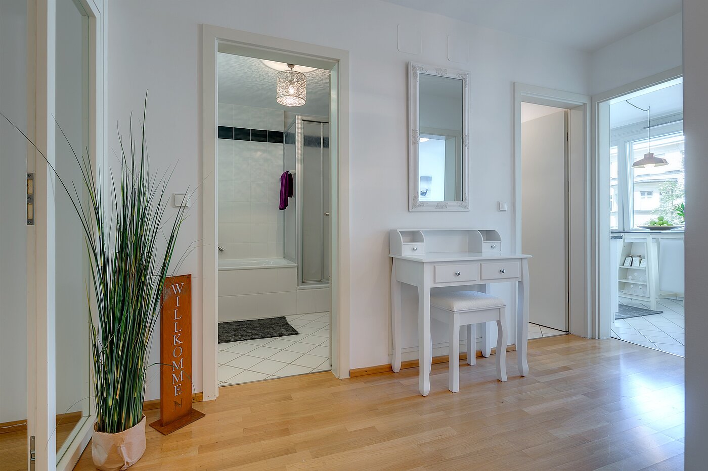 Appartamento a 3 camere | München-Isarvorstadt | 70157 | Diele mit Stauraum