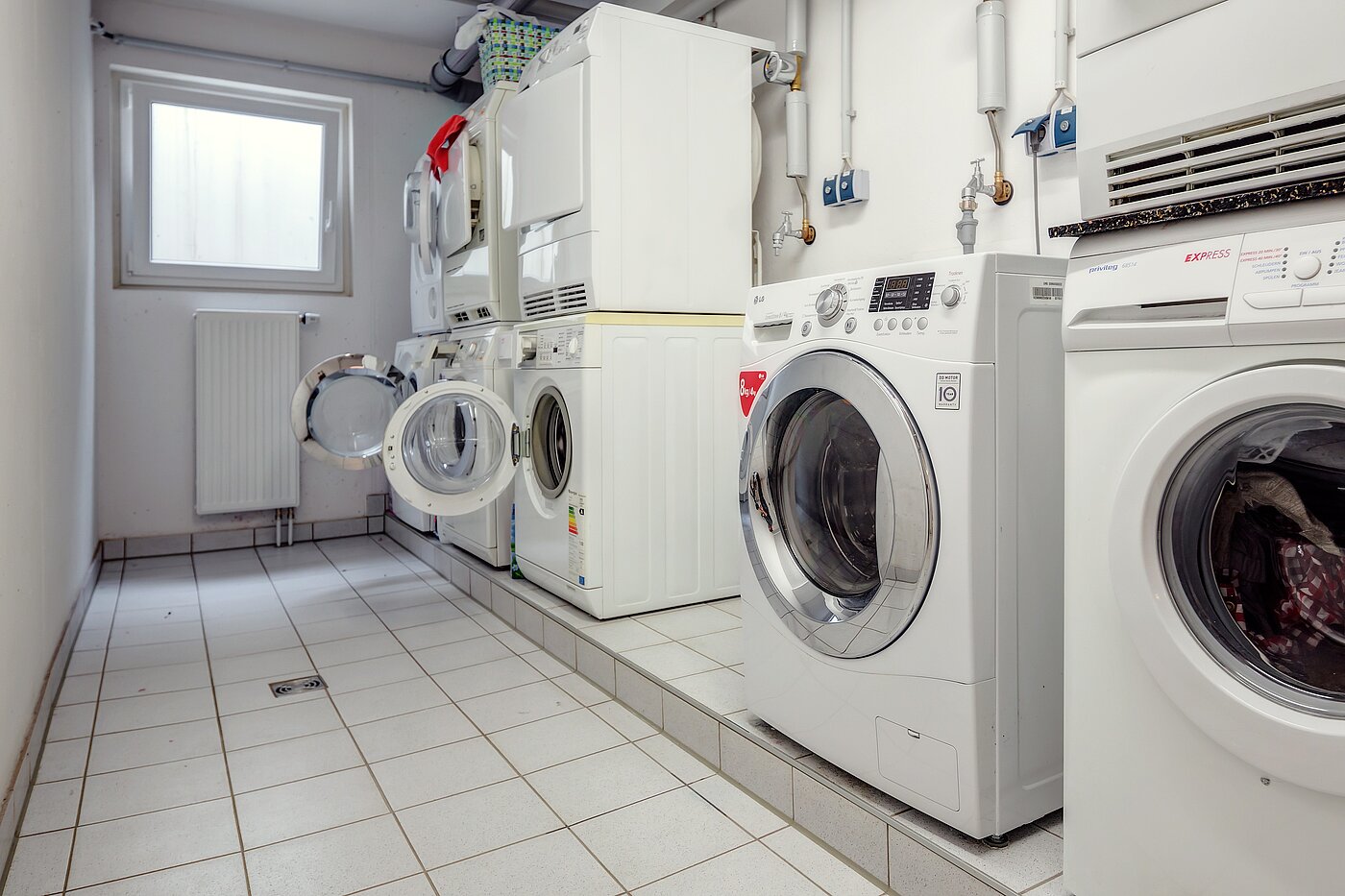 Appartamento a 4 camere | München-Forstenried | 2209ML6 | Waschen im Gemeinschaftskeller