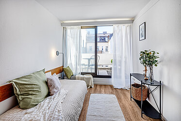 Maxvorstadt: Appartamento libero con bel balcone