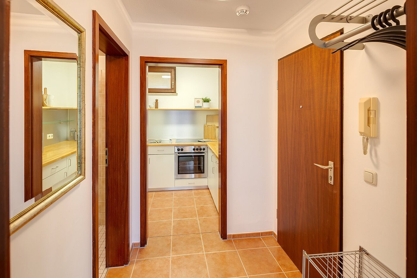 Appartamento a 2 camere | München-Neuhausen | 2012ML5 | Platz für eine Garderobe