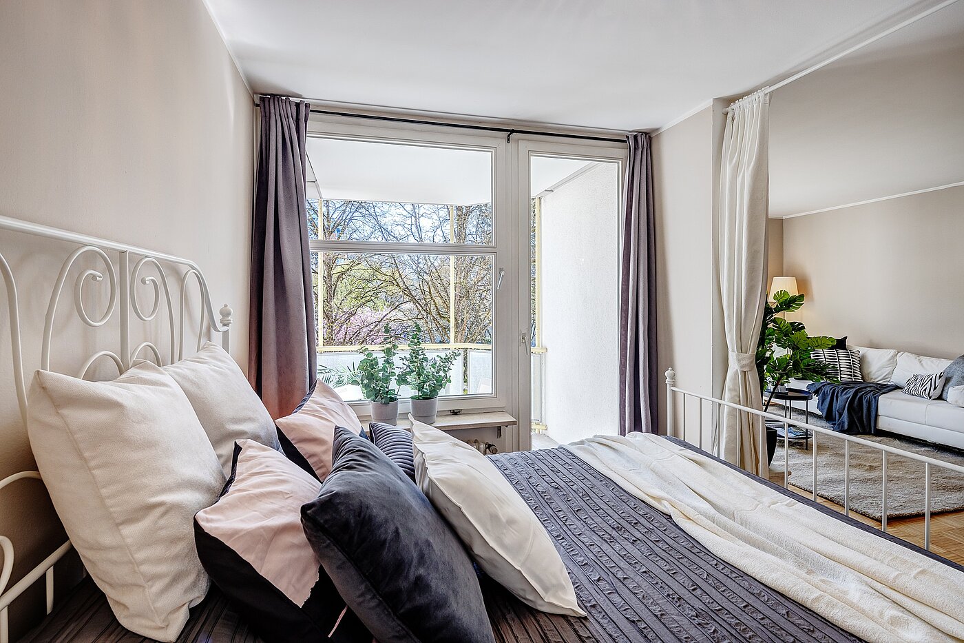 Appartamento a 1.5 camere | München-Bogenhausen | 2203ML2 | ...und Zugang zum Balkon