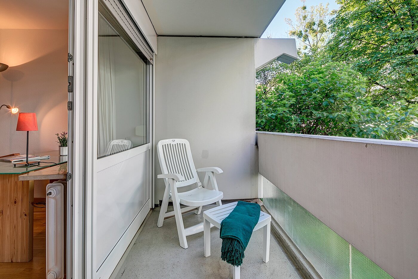 Piano rialzato a 1 camera | München-Neuhausen | 1911ML10 | Großer Balkon