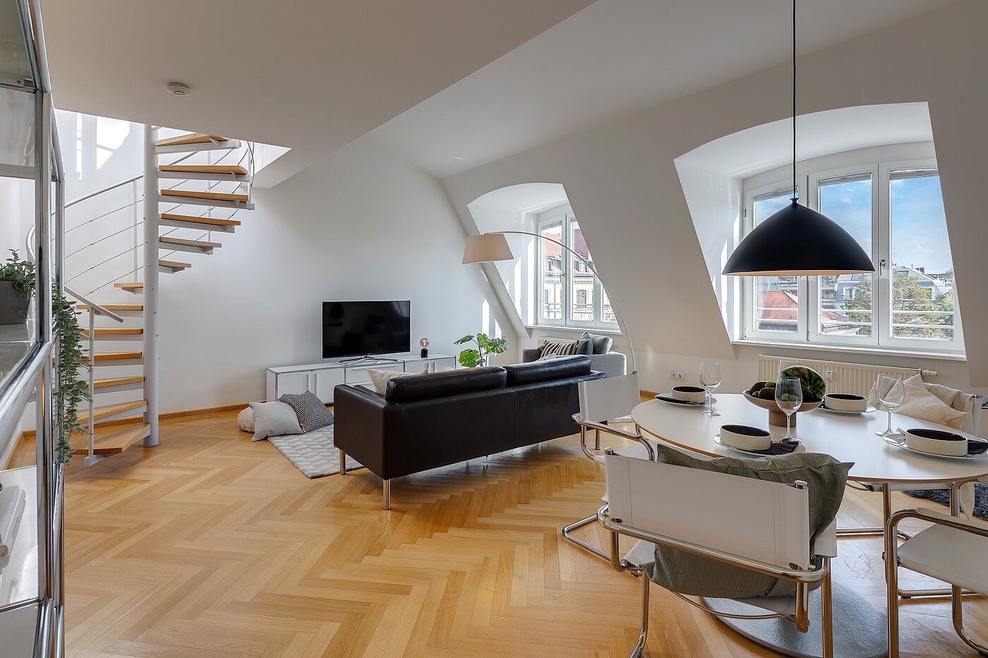 Appartamento a 2 camere | München-Schwabing | 2208ML2 | Großzügig