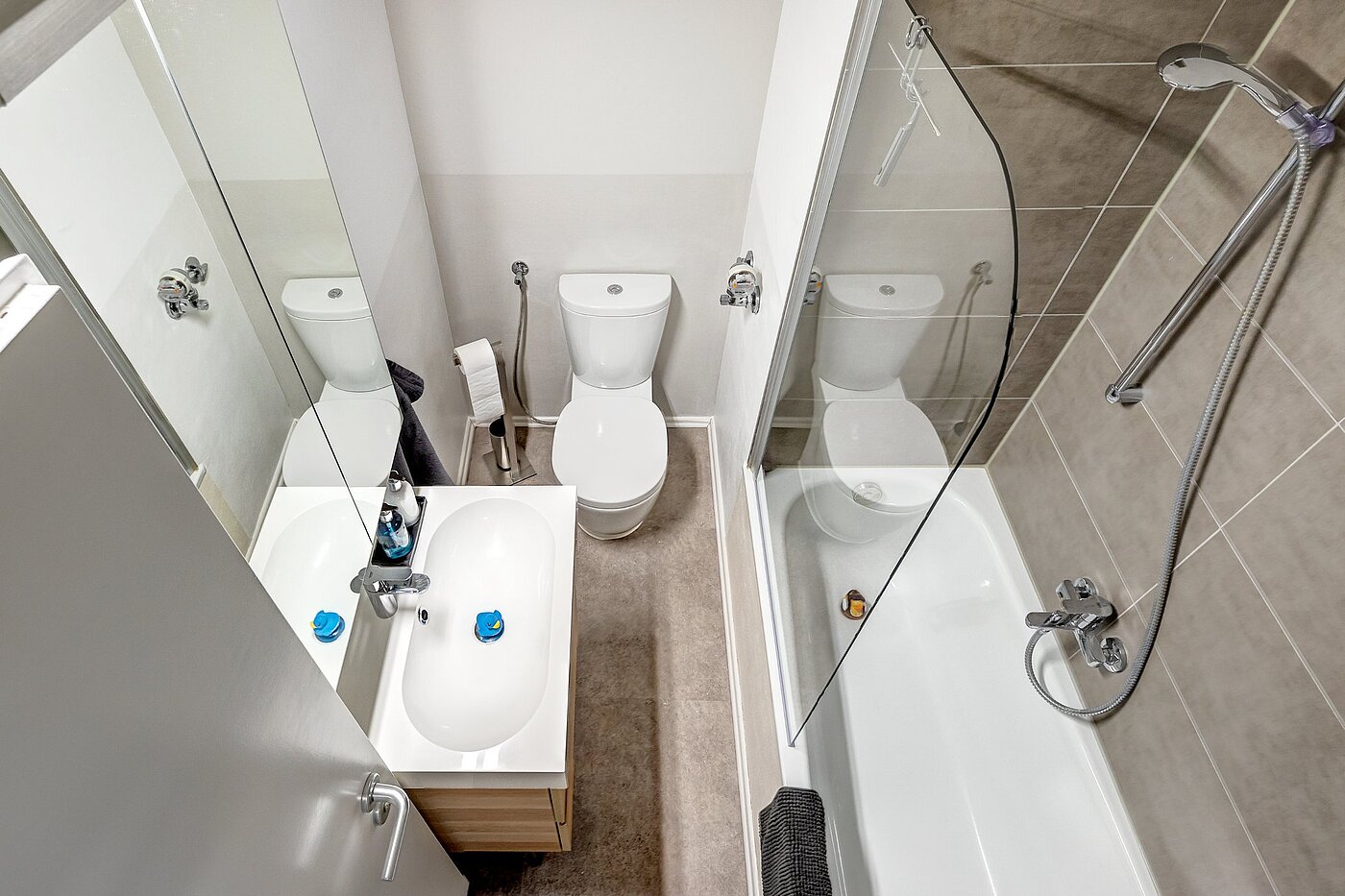 Appartamento a 1 camera | München-Schwabing | 2109ML5 | ... mit Badewanne