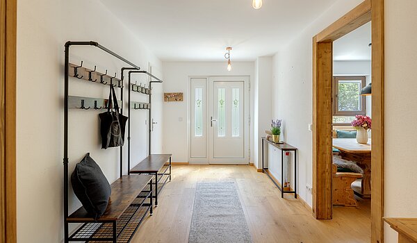 Proprietà speciale a 8 camere | 70406 | Entrée Ergeschoss